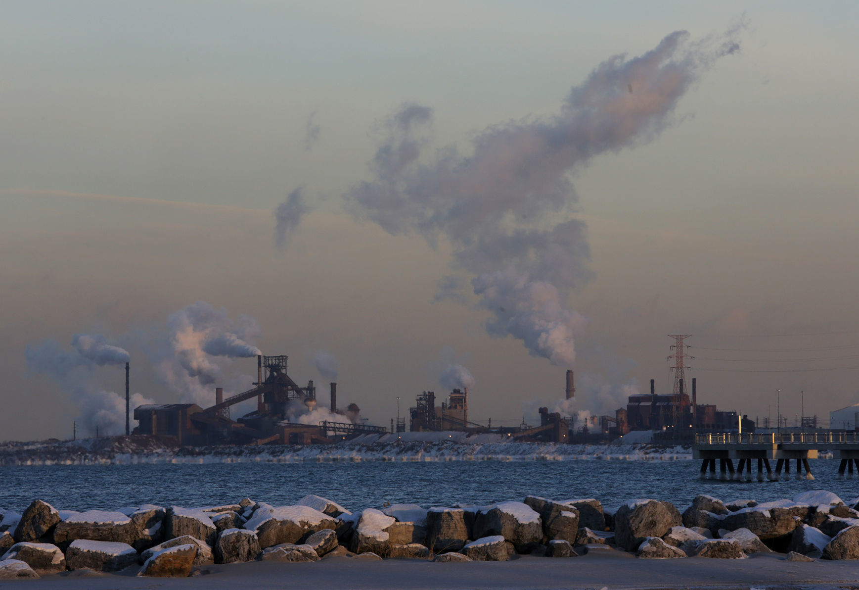 Cold weather at Whiting Lakefront Park